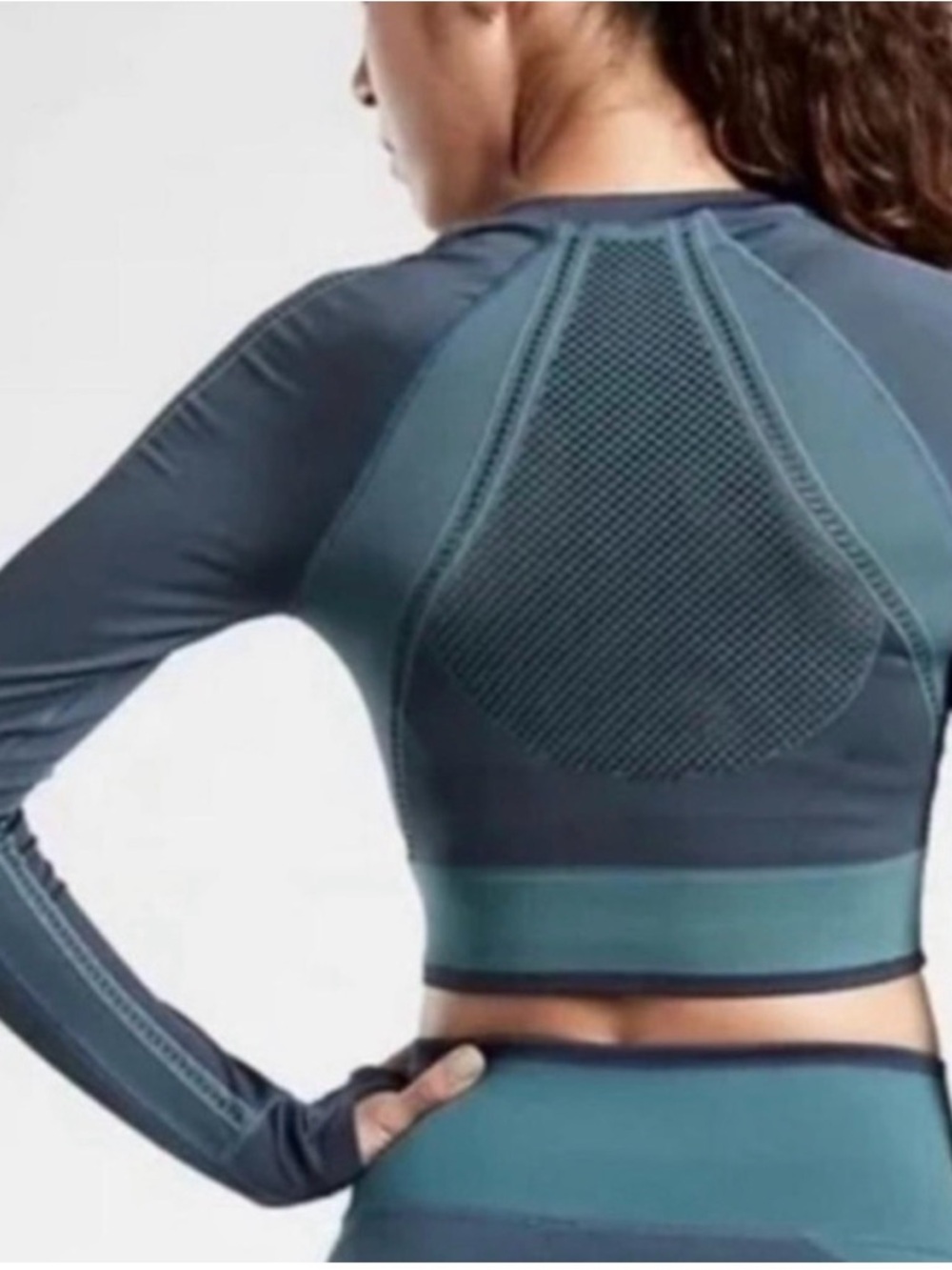 ATHLETA Cropped Seamless Long Sleeve Active Top in Teal/Charcoal - Picture 5 of 6